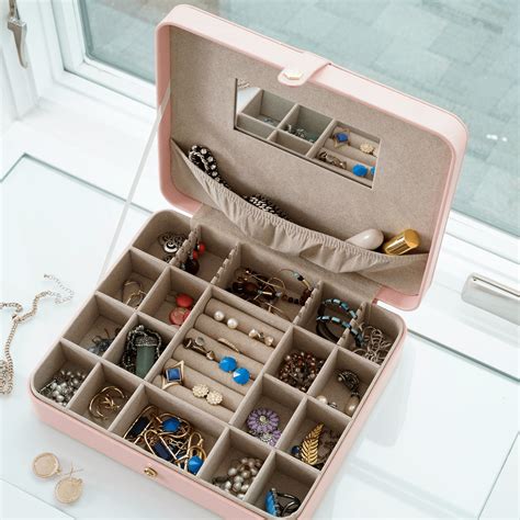 travel jewellery case.